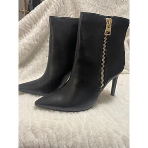 Size 6.5 I.N.C. Sarishaap black boot  - NWT - RETAILS $99.50